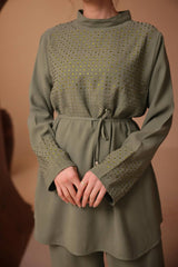 Işıltılı Taş İşlemeli Verev Dokulu İkili Takım